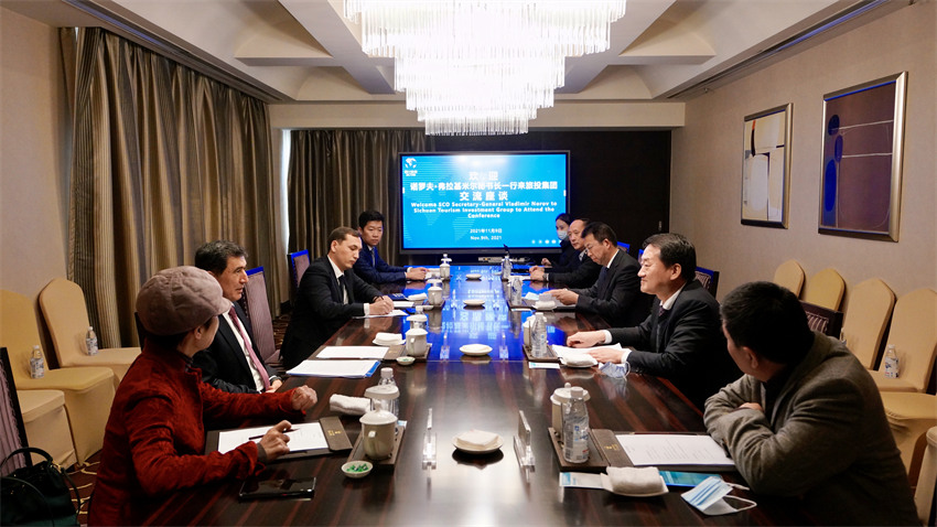 银娱优越会集团党委书记、董事长任丁会见上合组织秘书长诺罗夫一行