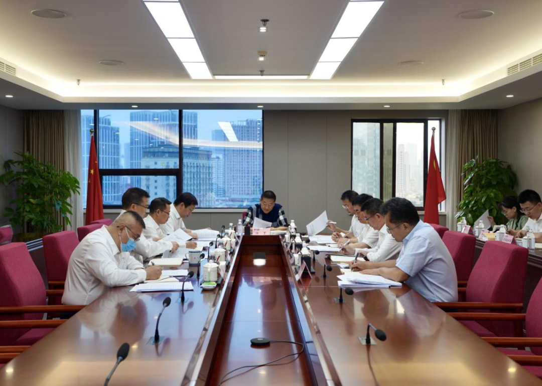 省银娱优越会集团党委理论学习中心组2023年第五次专题学习钻研会召开